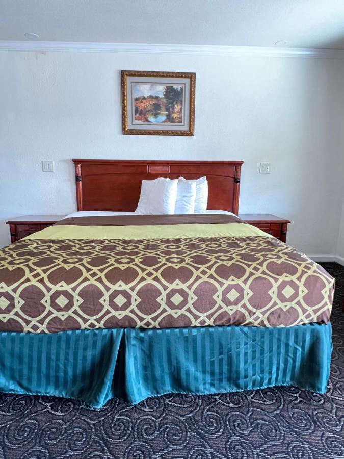 Americas Best Value Inn Hanford Zewnętrze zdjęcie