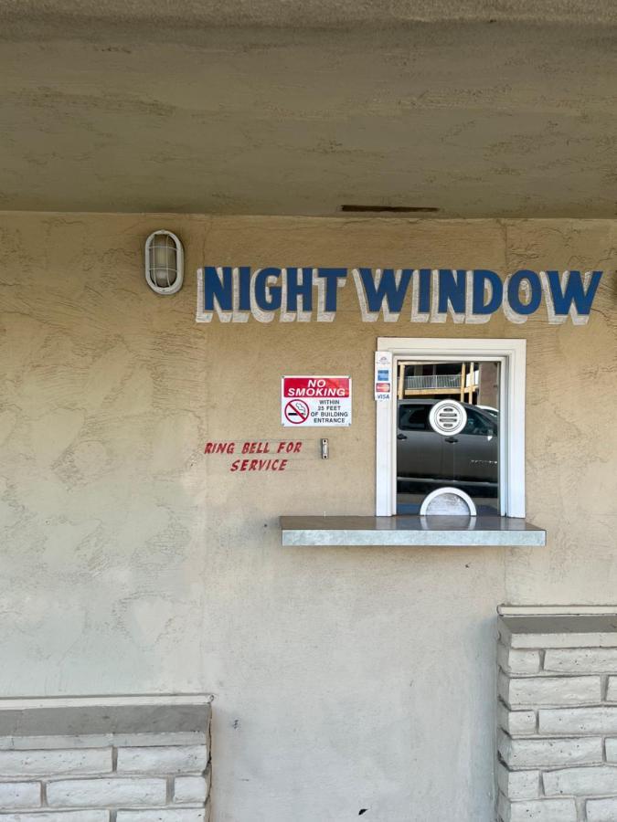Americas Best Value Inn Hanford Zewnętrze zdjęcie