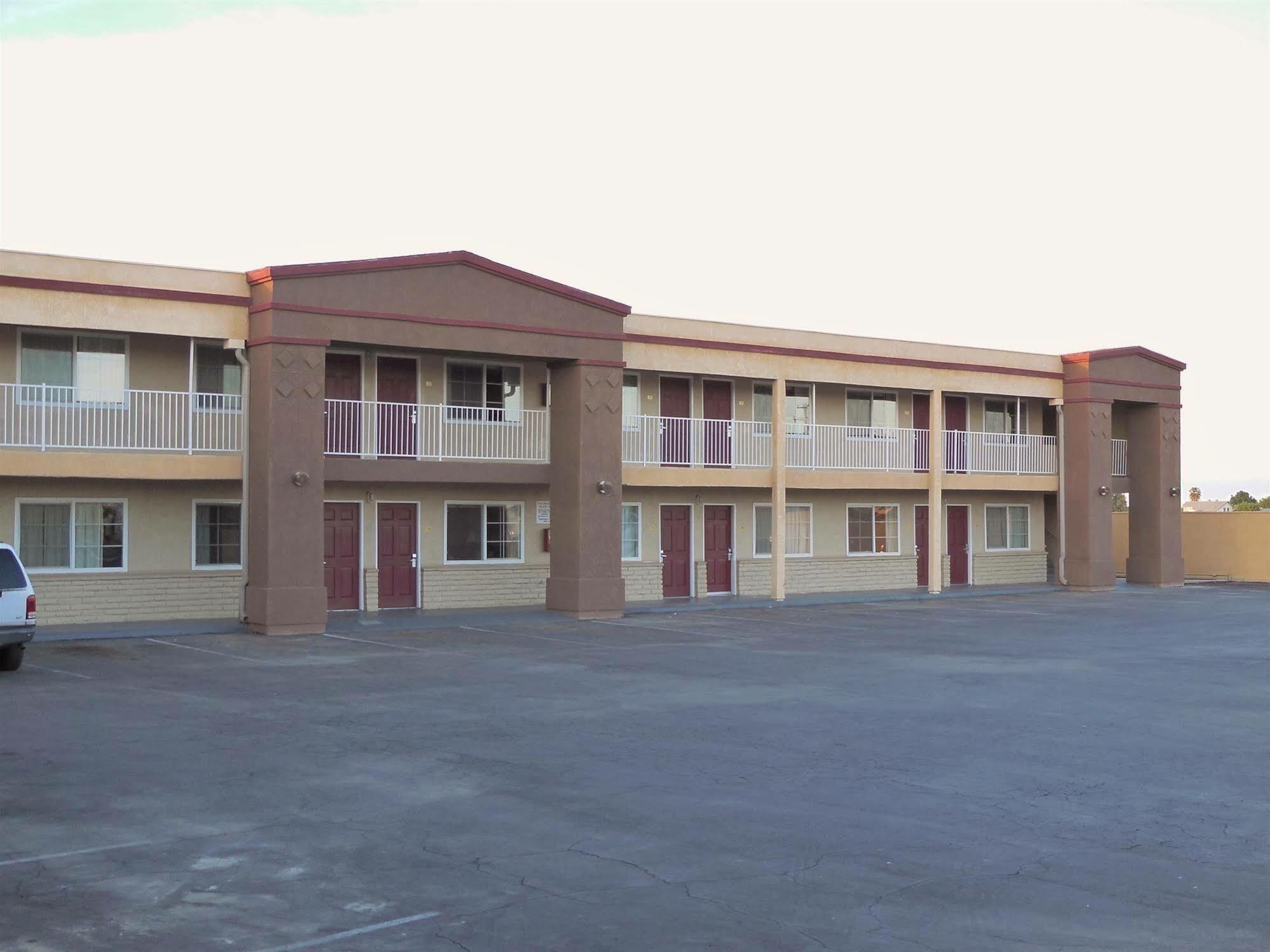 Americas Best Value Inn Hanford Zewnętrze zdjęcie